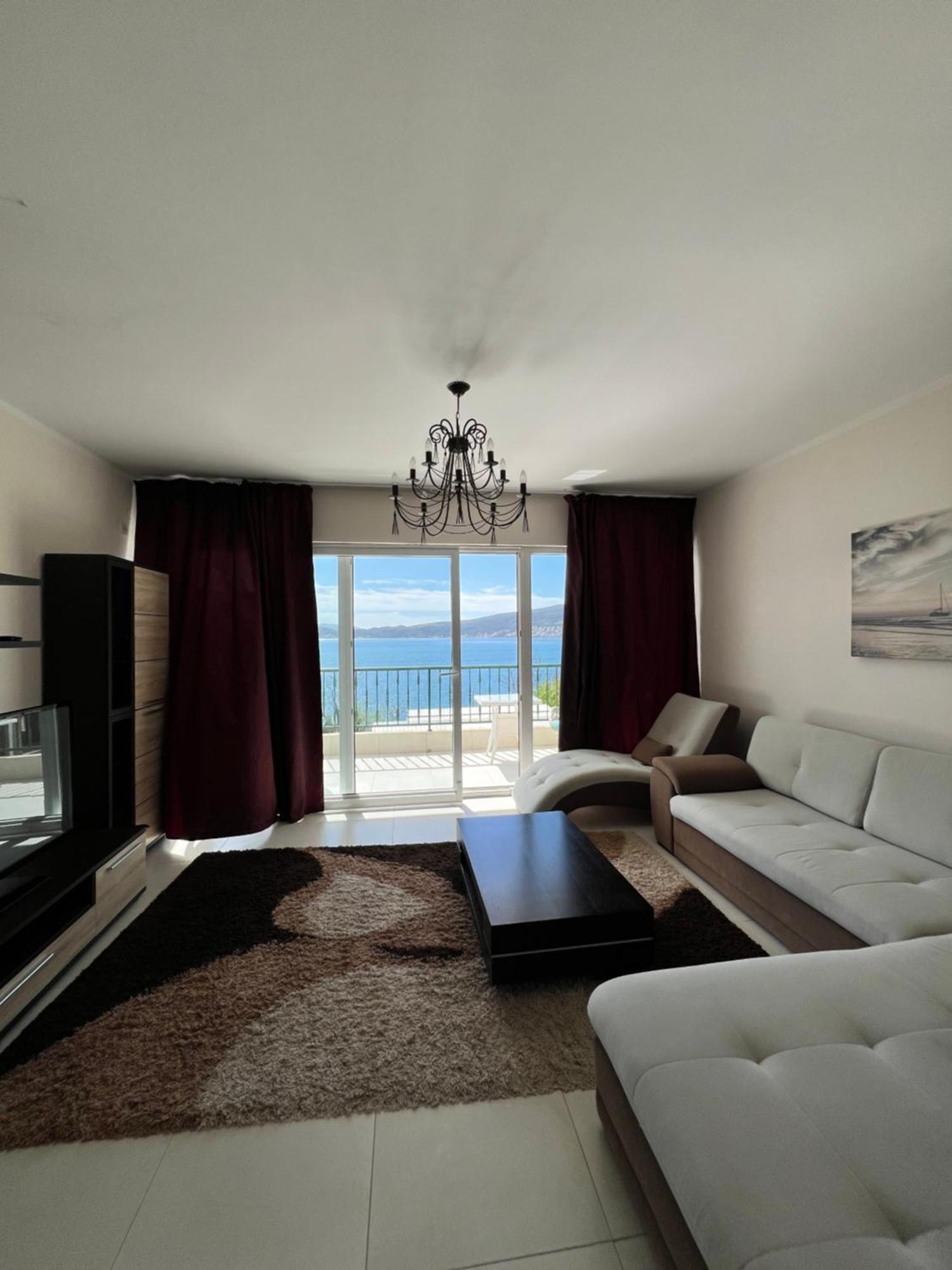 Adriadome Paradise Bijela Exterior photo